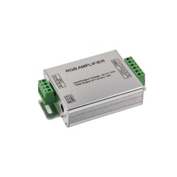 Amplifier RGB 3x4A
