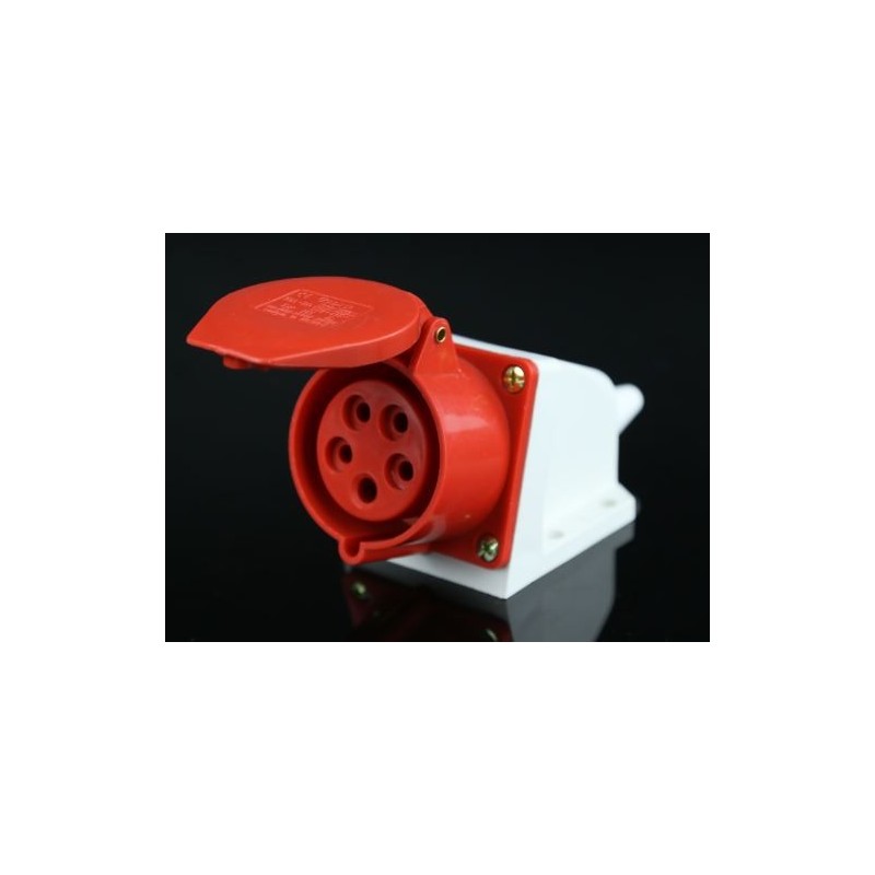 Industrial socket 32A IP44