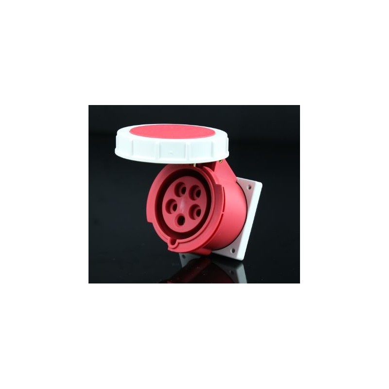 Industrial socket 32A IP67